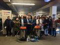 Vegalsa y Fundación Hospitalarias inauguran un servicio de limpieza de vehículos en el Eroski Center de Betanzos El servicio se inauguró ayer en el Eroski Center de Betanzos
