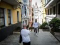 Turismo de algoritmo: las redes sociales cambian la forma de visitar A Coruña Las escaleras de Puerta de Aires, un enclave destacado en redes sociales