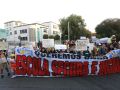 Los alumnos de un colegio de A Coruña salen de nuevo a la calle para demandar “unha escola digna e segura” Decenas de alumnos del CEIP de Prácticas, en un momento de la movilización