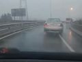 Atascos, lluvia y niebla para empezar la semana en A Coruña Lluvia en los accesos a A Coruña