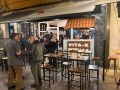 El bar de tapas más famoso del centro de A Coruña abre un gigantesco local en la calle de la Estrella Exterior del nuevo Vita-K, en la calle de la Estrella 12