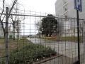 Las vallas continúan cerrando el nuevo parque