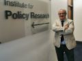 El profesor Ricardo García Mira