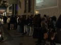 Cola en la calle Costa Rica, minutos antes que abriesen las puertas de The Clab