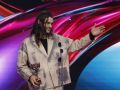 'Los Domingos' arrasa en los Feroz y 'Sirat' del gallego Óliver Laxe se queda sin grandes premios El director Oliver Laxe recibe el premio a ´Mejor música original´ por su trabajo en ´Sirat´