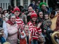 Cientos de personas se concentraron en las calles para ver los disfraces más originales