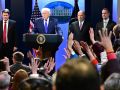 Donald Trump habla durante una conferencia de prensa en la Casa Blanca.