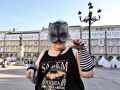Una mujer acude a la quedada 'therian' en María Pita