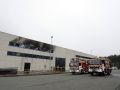Un incendio calcina el almacén de Trison en el polígono de Espíritu Santo
