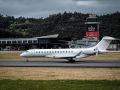 El avión comercial más veloz del mundo aterriza en A Coruña: "Es el más rápido, por mucho" El avión, durante su aterrizaje en Alvedro procedente de Alicanteprocedente de Alicante