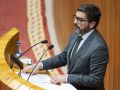 Roberto Rodríguez: “A AP-9 debe ser unha vía gratuíta e xestionada desde Galicia” El diputado del PP, Roberto Rodríguez, en el Parlamento