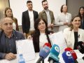 Rueda de prensa de la portavoz del grupo municipal del Partido Popular, Elena Candia (centro) y María Reigosa (derecha).