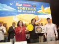 La Taberna da Galera de A Coruña, mejor tortilla de Galicia: "El secreto es la dedicación" Nico Pedetti posa con su premio