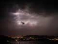 Rayos sobre la ciudad, en una tormenta de verano