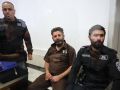 Saif Abu Keshek (C), miembro español de la flotilla detenido en Israel