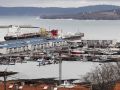 La otra forma de ver el eclipse en A Coruña: un viaje por la ría Vista del puerto de OzaVistas del muelle de Oza, donde se instalará la planta de residuos de Limpoil