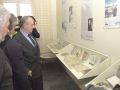 Hace 25 años | Manuel Fraga alaba en Cecebre el alma galleguista de Fernández Flórez MZÂ *** Local Caption *** 9 JUNIO 2001 PORTADAEL PRESIDENTE DE LA XUNTA INAUGURO EN CECEBRE LA SEDE DE LA FUNDACION FERNANDEZ FLOREZ QUE PRESIDE XAIME ISLA