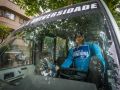 Autobús en Santa Cristina para denunciar la falta de transporte con la universidad