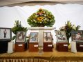 Imágenes de fallecidos en los dos terremotos, durante una ceremonia fúnebre
