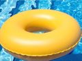 Imagen de un flotador en una piscina