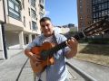 Emilio Barrul,  en Labañou, su barrio natal