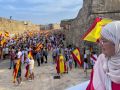 Miles de personas se manifiestan en Ceuta en defensa de la ciudad por la crisis migratoria Asistentes a la manifestación con motivo del Día de Ceuta, convocada este miércoles ante todos los ayuntamientos de España