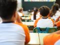 Alumnos en un centro escolar de España