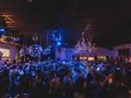 El Dux de A Coruña se convierte en la sala de conciertos Mare El Dux, durante una apertura como pubDel local que revolucionó la noche a la gran sala de conciertos del centroEl Dux, que abrió sus puertas en 2010, pasará a ser un local de música en directo en las próximas semanas; el grupo Pelícano recupera así un aforo y un espacio muyparecidos a los del Playa Club, que volvió a manos del Deportivo durante este verano