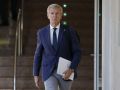Rueda, ante un posible adelanto electoral: "Cuanto antes" Alfonso Rueda, antes de la rueda de prensa tras la reunión del consello de la Xunta, este lunes