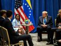 Trump y Delcy Rodríguez sellan su alianza con un encuentro inédito en Nueva York AME9824. NUEVA YORK (ESTADOS UNIDOS), 22/09/2026.- Fotografía difundida en la cuenta oficial de Telegram Prensa Presidencial de Venezuela en la que muestra a la presidenta interina de Venezuela, Delcy Rodríguez (c-i), hablando con el presidente de Estados Unidos, Donald Trump (c-d), este martes en un encuentro que supone un acercamiento inédito entre Washington y Caracas, en Nueva York (Estados Unidos). EFE/ Prensa Presidencial de Venezuela /SOLO USO EDITORIAL/ SOLO DISPONIBLE PARA ILUSTRAR LA NOTICIA QUE ACOMPAÑA (CRÉDITO OBLIGATORIO)