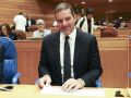El conselleiro de Cultura, José López Campos, asiste este miércoles a la sesión parlamentaria en la que se ha aprobado, con votos a favor del PPdeG y del PSdeG, la actualización del plan general de normalización de la lengua gallega