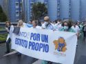 Varios sanitarios protestan contra el Estatuto Marco en el Chuac
