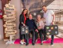 Sonia López, junto a sus padres, Enrique y Mercedes, y su hermano Suso, en As Rodas
