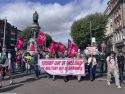 Manifestación antibelicista que se ha convocado este sábado en Dublín con motivo de la visita a Irlanda de Donald Trump