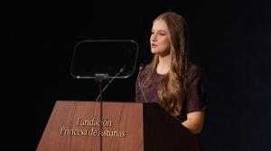 La princesa Leonor, este vierneds, durante su intervención en el Teatro Campoamor de Oviedo