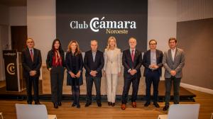 Representantes del Club Cámara Noroeste,del Círculo de Empresarios de Galicia, Club Financiero de Santiago yde Nordés Club Empresarial
