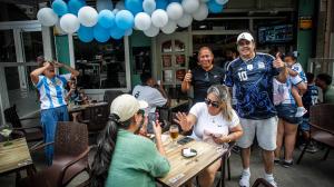 ‘Liturgia’ para acompañar a Leo Messi a otra de sus citas con la historia, Precisamente la jornada coincide con una bella efeméride para los seguidores de la albiceleste: el día del futbolista argentino, precisamente en el día del futbolista argentino