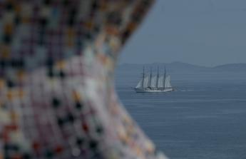 El buque Juan Sebastián Elcano pasa por A Coruña | Javier Alborés