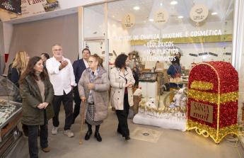 Los placeros protagonizaron el tradicional encendido de las luces del mercado