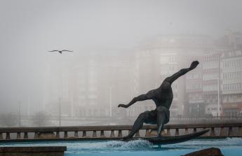La mañana del 23 de diciembre está marcada en la ciudad por una densa niebla
