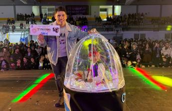 El municipio celebró su tradicional concurso de disfraces y comparsas