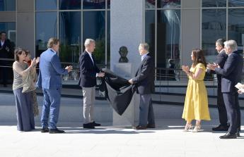 Acto inaugural de la sede corporativa de Estrella Galicia