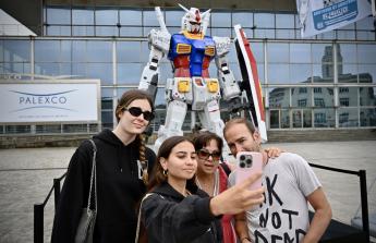 Bandai estrena en A Coruña The Gundam Base Rolling Pop-Up Tour, una experiencia itinerante que lleva el universo Gundam y Gunpla a distintas ciudades y grandes eventos de cultura pop de España. Su primera parada es en el marco de Viñetas desde o Atlántico, donde los fans pueden descubrir de cerca una experiencia inspirada en las tiendas oficiales Gundam Base.