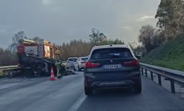 Accidente en la autopista a la altura de Vizoño