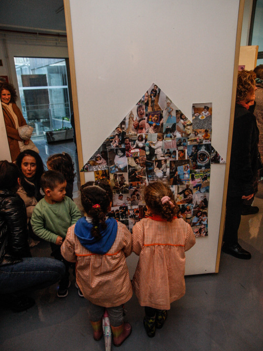 Exposición de trabajos escolares sobre el 25N (5)