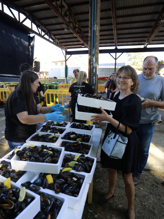 Lorbé disfruto de una gran fiesta con los mejillones como protagonistas @Patricia G. Fraga (20)