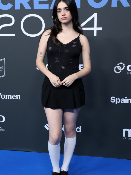 La alfombra azul de los Forbes Best Content Creators 2024 (15)