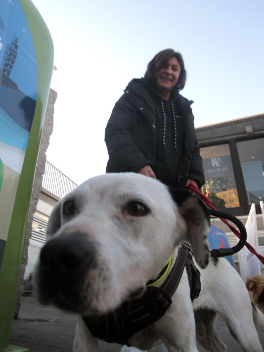 Recorrido de Pacma por el Paseo Marítimo (4)