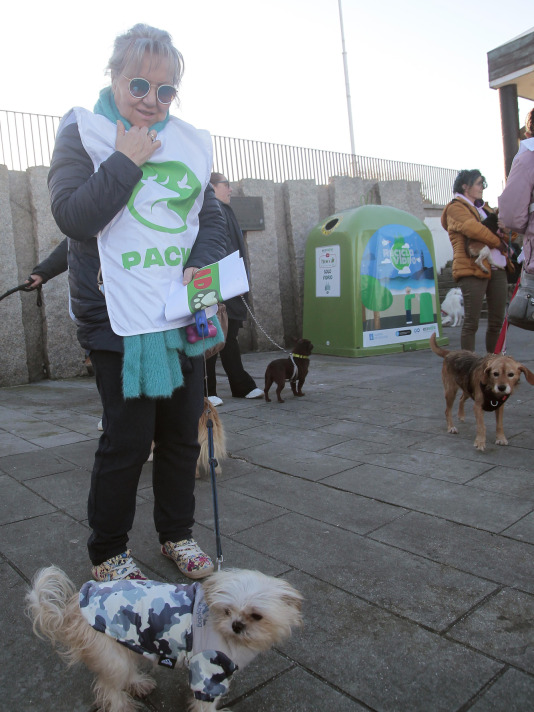 Recorrido de Pacma por el Paseo Marítimo (1)