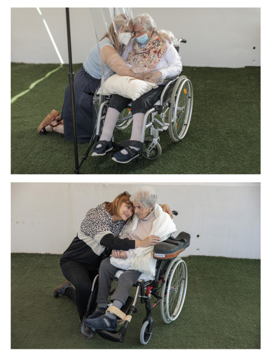 Abrazo entre una hija y su madre en una residencia de Valencia @ Biel Aliño